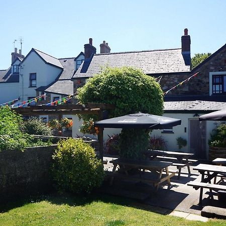 Castle Inn Newport  Exterior foto